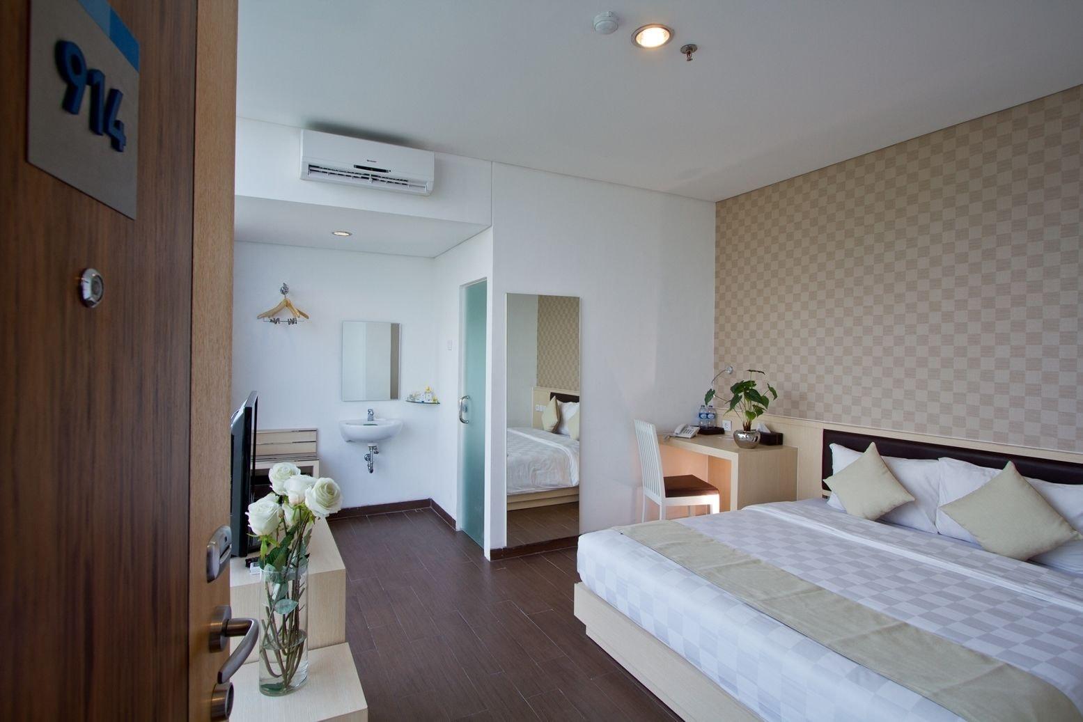 Hotel 88 Grogol Jakarta Buitenkant foto