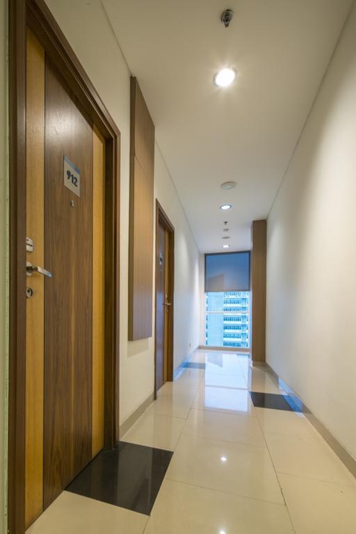 Hotel 88 Grogol Jakarta Buitenkant foto